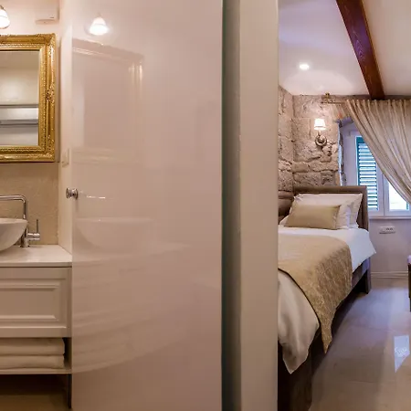 Jupiter Lux 4* 스플리트