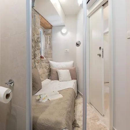 Jupiter Lux 스플리트