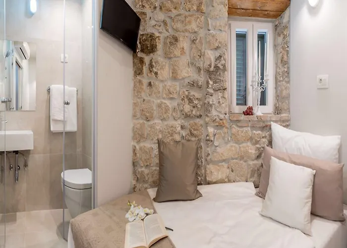 Bed and breakfast Jupiter Lux 4*